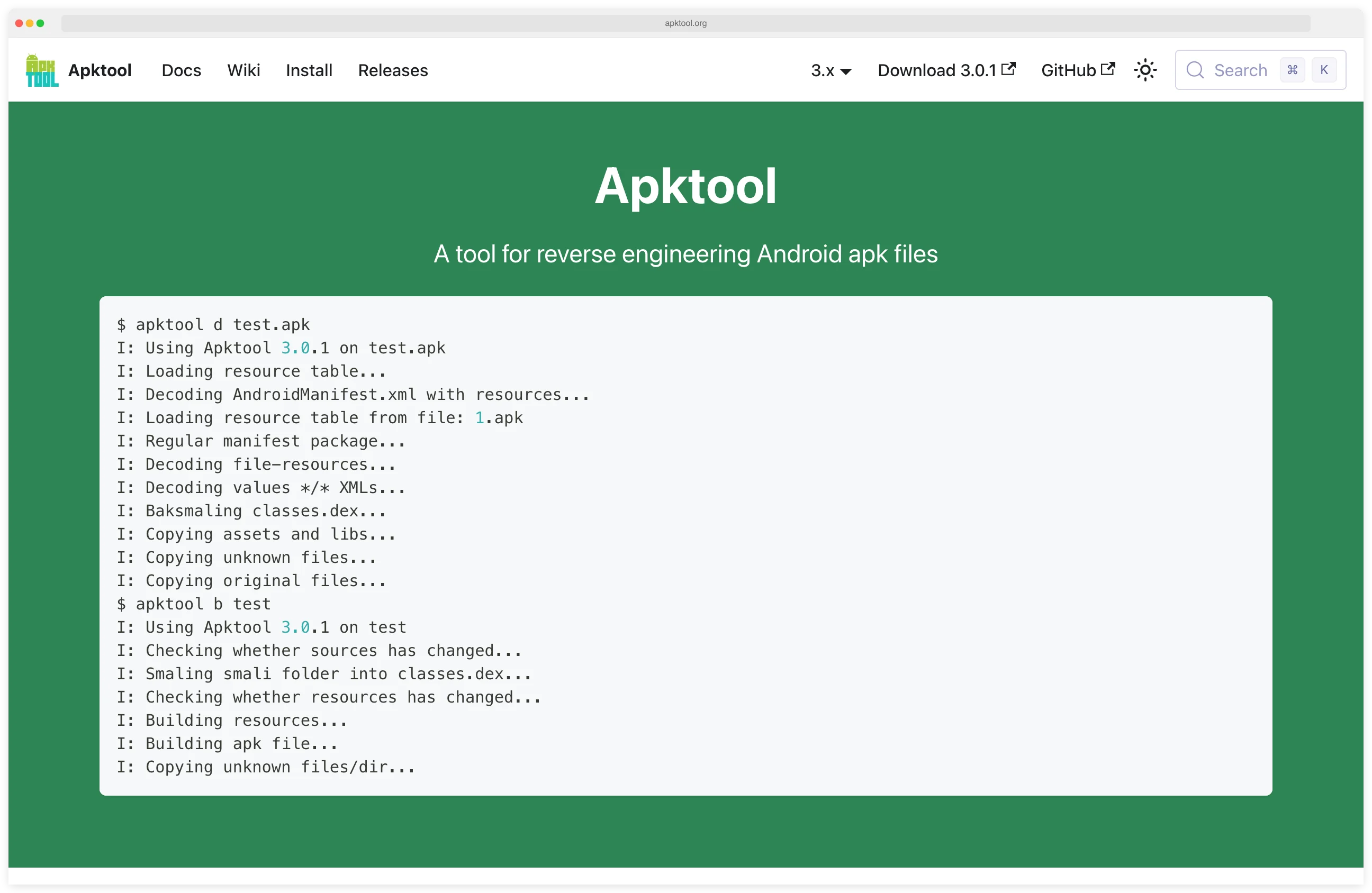 Apktool official homepage showing the Android APK reverse engineering tool's download links, documentation, and v3.0.1 release notes for decoding and rebuilding APKs